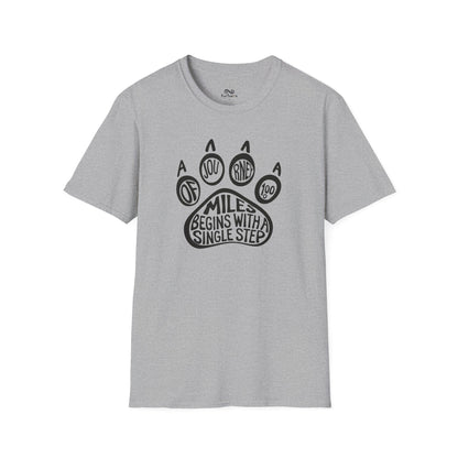 A Journey Of 1000 Miles Begins With A Single Step Cat Unisex T-Shirt